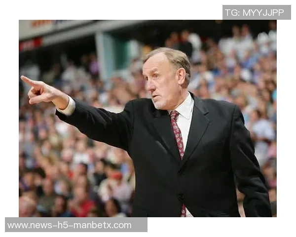 续约前景不明法尔克对阿芳签字费表示疑惑询问自己的待遇问题 续约前景不明法尔克对阿芳签字费表示疑惑询问自己的待遇问题