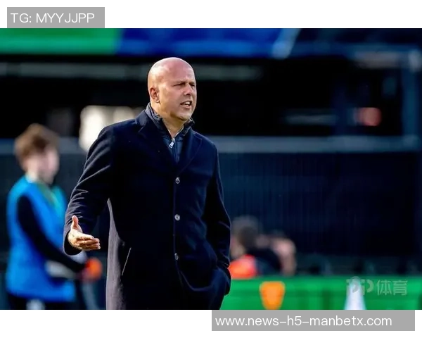 利物浦球迷感叹历史重演斯洛特应考虑放弃萨拉赫 利物浦球迷感叹历史重演斯洛特应考虑放弃萨拉赫