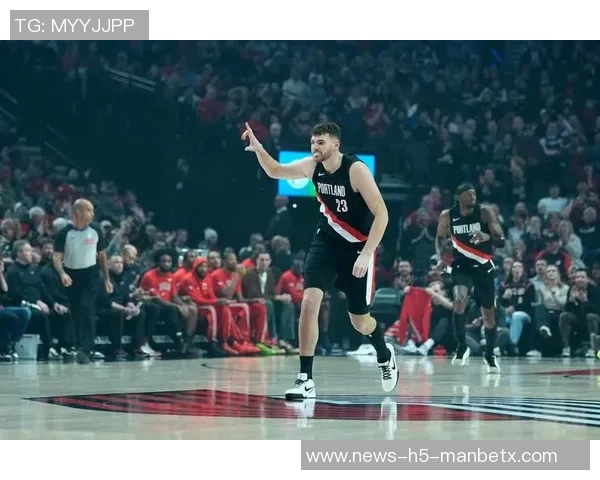 骑士内线强势发挥砍下80分刷新队史纪录超越96-97赛季78分的辉煌表现 骑士内线强势发挥砍下80分刷新队史纪录超越96-97赛季78分的辉煌表现